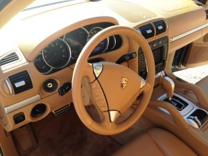 Porsche -Cayenne-interieur2c