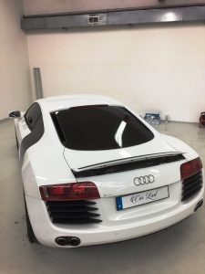 Audi R8 V10