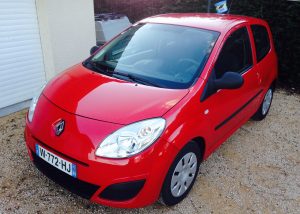 Renault Twingo II rouge essence