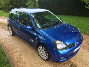 Clio RS Jean Ragnotti avant droit jantes Turini