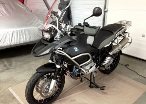 nettoyage-moto-BMW-adventure