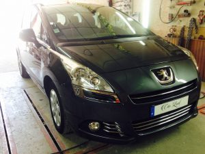 Peugeot 5008 lustrage