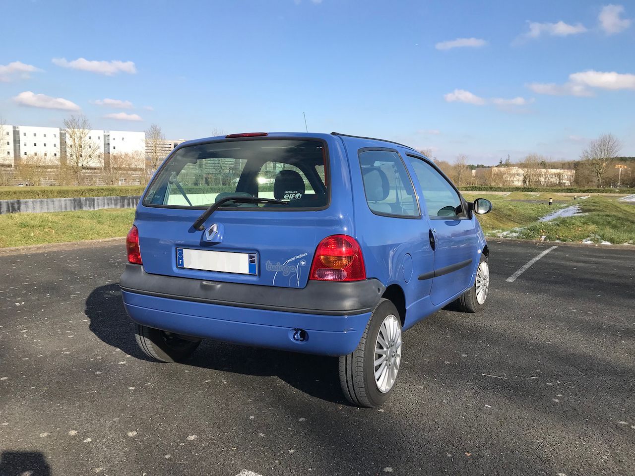 arriere-droit-renault-twingo-16V-bleue-2007-83000km-