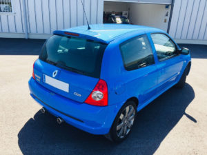 arriere-Clio-RS-182cv-2004-bleu-dynamo-a-vendre