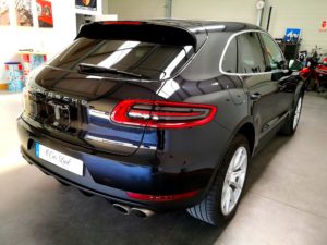 Porsche Macan S noir profond