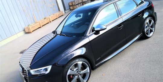 Audi RS3 Black panther